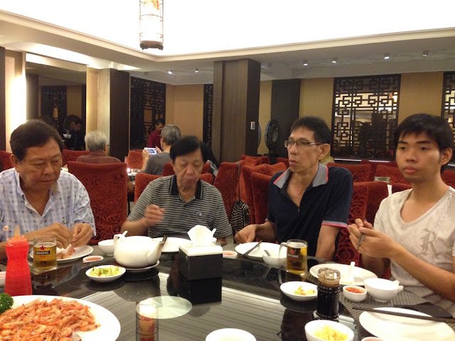 kawasan kuliner di jalan batu ceper