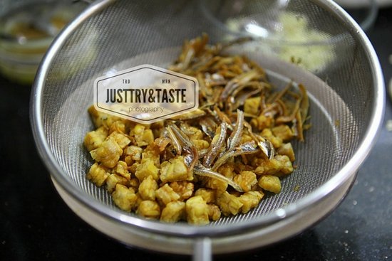 Resep Nasi Bakar Teri dan Tempe Resep Nasi Bakar Teri dan Tempe