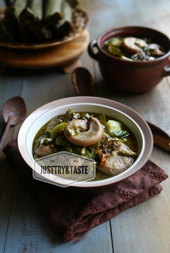 Resep Sayur Asem Iso (Usus Sapi) Resep Sayur Asem Iso (Usus Sapi)