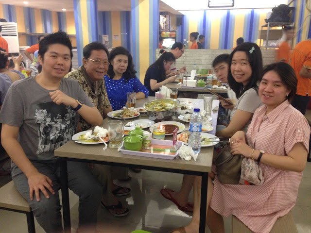 Kawan Kuliner makan seafood di Jakarta Utara Uncle Pin's Seafood