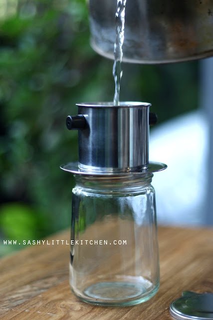 Vietnamese Jelly Ice Coffee (Es Kopi Vietnam dengan Jelly Kopi)