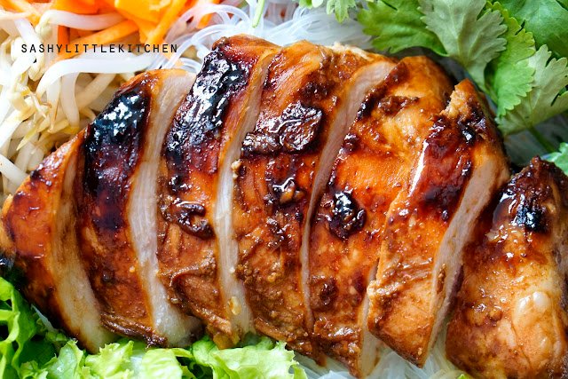 Vietnamese Lemongrass Chicken Salad by Sashy Little Kitchen Vietnamese Lemongrass Chicken Salad by Sashy Little Kitchen