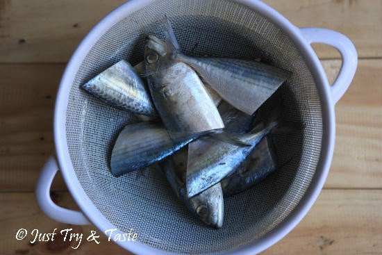 Resep Gulai Ikan Kembung dengan Batang Talas JTT Resep Gulai Ikan Kembung dengan Batang Talas JTT