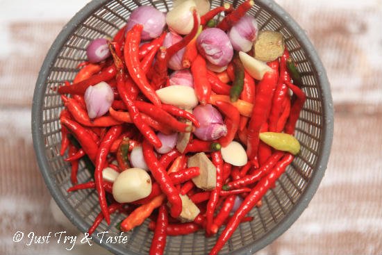 Resep Ikan Selar dengan Simple Sambal Balado Resep Ikan Selar dengan Simple Sambal Balado